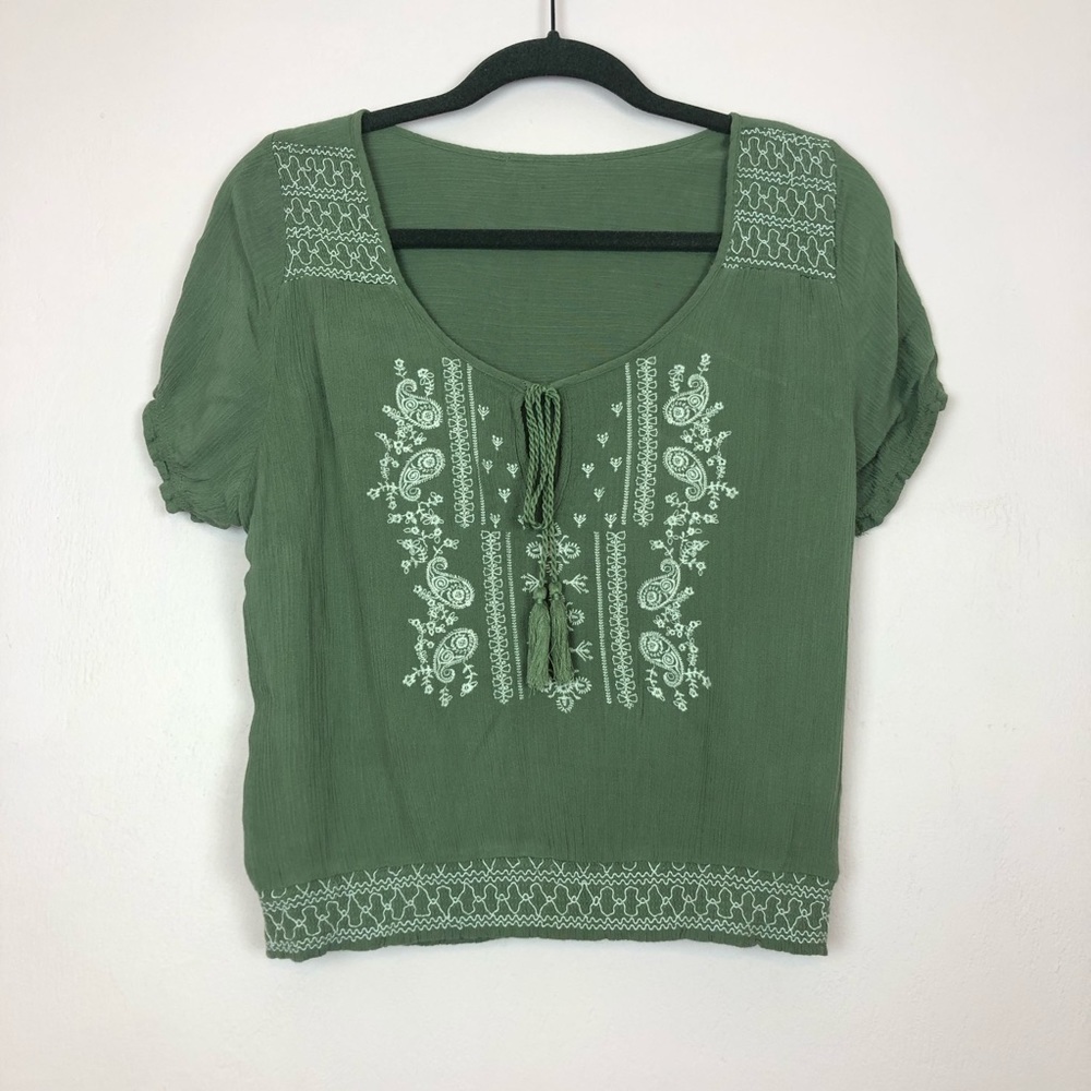 Papaya Embroidered Blouse Size Large